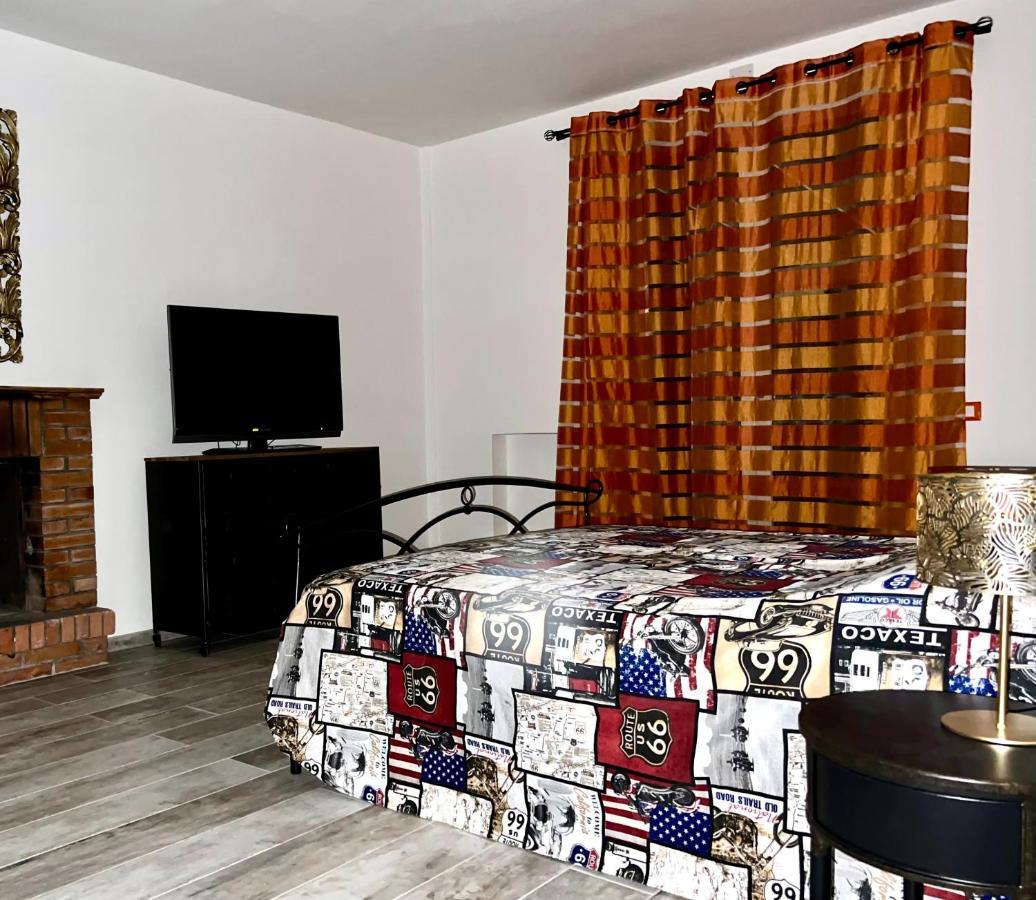 Civiconove Apartment ปีออมบีโน ภายนอก รูปภาพ